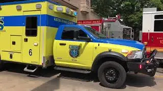 Austin-Travis County EMS Medic 6 Responding