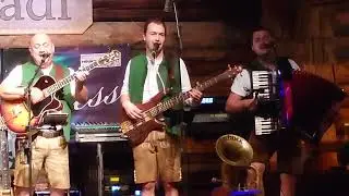 Sulmtal Express - Dunkle Wälder / Gozdovi v mesečini