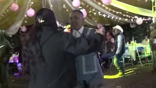 EL MANDILÓN BODA DE PEDRO Y YESSENIA 