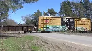 CSX Q620 with 2 YN2s in Sandy Creek NY...4-29-2022