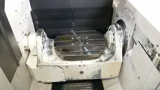 Mazak 5-Axis CNC Vertical Machine Center, VARIAXIS i-500 (2020) For Sale