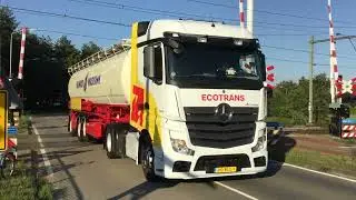 Truckspotting at Blerick the Netherlands, August 10-2023 Mercedes Actros Ecotrans with tankercar👍👍👍🚛