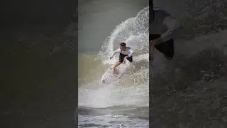 FREESURF EM CASA 🔛🏄🏻&zwj;♂️ #italoferreira #surf #surfing