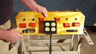 Workmate 425 Dog Pen and Power Center