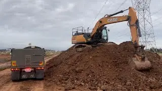 CASE CX 300C loading on site ..large bucket powerful performance 💪🏼💪🏼💪🏼