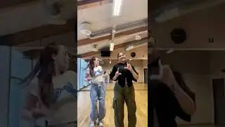 Vigorous electric arm dance, just a little dance. #non-professional dancer