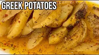 Bezproblemowe, wolno pieczone ziemniaki greckie (Patates Lemonates)