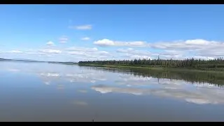 3 minutes to get you started - paddling the Dehcho towards Wrigley, NWT