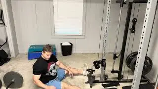 Cable row. Two weight lifting routines a day. High intensity, training cardio sprints. Diet