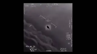 Real video UAP   UFO from US Navy