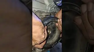 Crankshaft Oil Seal Installation #toyota #automobile #oilleakrepair #engineering #car #howto #diy