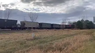 CN3257 Ge ET44AC Tier 4 leads U723. Trailing Units EX-CITIRAIL3921 Ge ES44AC & CN3823 GE ES44AC