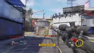 Call of Duty IW. Gaming With A Bunch of Girls !