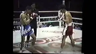 Samart Payakurun vs Samransak Muangsurin - 1988