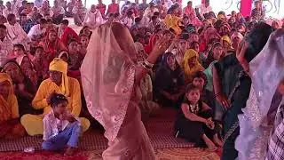 एटा एका जिला वाली भाभी का लचकीला डांस बिशेष शास्त्री की कथा में RS studio umra