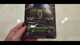 Hot Wheels Silver Series '70 Pontiac GTO Judge Green Un-Carding Unboxing Show & Tell!