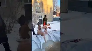 part510#Extreme😱Cold#Water🧊 Therapy🧊Real or Crazy#Winter🌊Ice Plunge Challenge❄️Fearless🩲#travel Ice