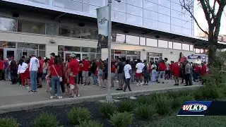 UofL fans excited for new era of Cardinal basketball at Louisville Live