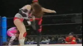 三田英津子、下田美馬（猛武闘賊）vs.工藤めぐみ、コンバット豊田　1/3