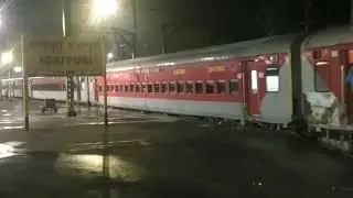 Train 22130 TULSI EXPRESS ! Departure. ! akky