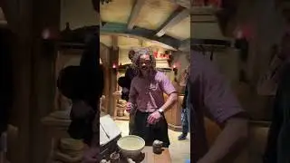 Inside tour of Lord of the Rings 