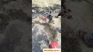 Solar battery 150ah ki 12 sal purani battery ka pani nikalne ke baad wajan #viral #viralshort 