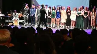 Rompecabezas: CORO DEL IDAE. Acto de egresados 2025.
