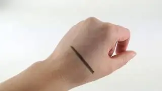 Makeup Revolution Flick And Go Eyeliner