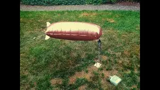 RC Blimp, Attempting to Dock to the Mooring Mast Outdoors