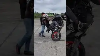 DESI RIDERS 🏍️ BIKE STUNTS 🔥#shorts #ktm #youtubeshorts  New #status #stunt#bike_stunts