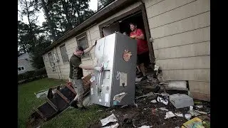 Temporary clean-up jobs available after Harvey