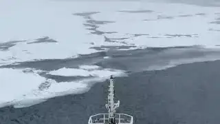 China's research vessel makes historic first arrival at North Pole