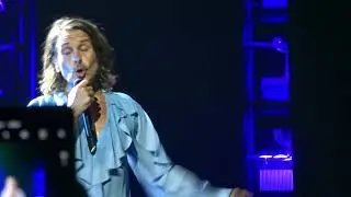 Take That Greatest Hit Tour, Oostende, Cry