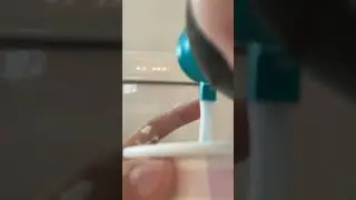 Making a super fluffy slime only three ingredients ￼