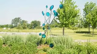 Sculpture Stories - Ryan Van Der Hout 'Looking Glass'