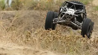AXIAL YETI 1/10 CUSTOM SAND SLOW MOTION