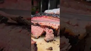 Make your Monday night mouthwatering with Famous Dave's Texas Beef Brisket.🍖🔥