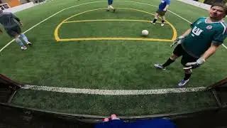 Goalkeeper scores an absolute screamer