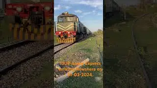 GEU-20-4562 | Awam Express | #train #pakrailways #railway #pakistanrailways #pakistanirailway