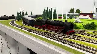 Running Session With Fleischmann and Roco German Locomotives