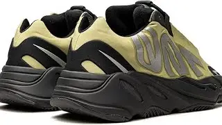 Adidas Yeezy Boost 700 MNVN Resin #sneakers #sneaker #shoes #kanyewest #sneakerhead #unboxing #shoe