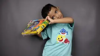 Review mainan kereta Thomas and Friends barengan sama mainan kepiting menari