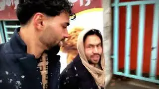 Helping sick people at Hospital کمک کردن به مریضان شفاخانه