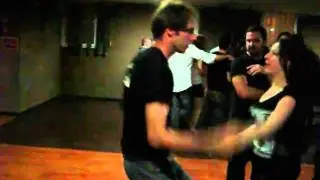 קפד ראשה קומפליקאדו - Baila Salsa