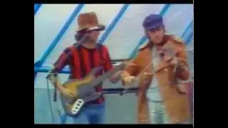 Fairport Convention - (3/4) 30 June 1971. Live on Ainsdale Beach nr Southport, England.