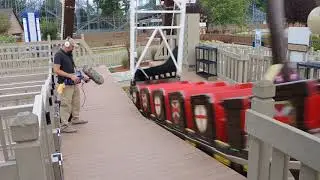 Planet Coaster game swinging ship ride recording