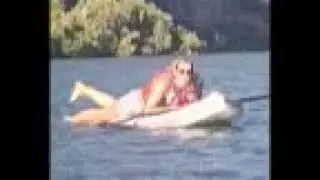 Mom struggles after falling off the paddle board