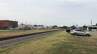 UP 8917 leads a Intermodal/TOFC Train through Mesquite TX 8/3/19