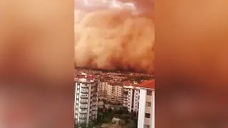 Doomsday? scary sand storm Hits in capital turkey.