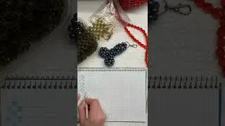 Создание узора для сумочки - это мое творчество и индивидуальность!#beadwork #handmade #beadbags